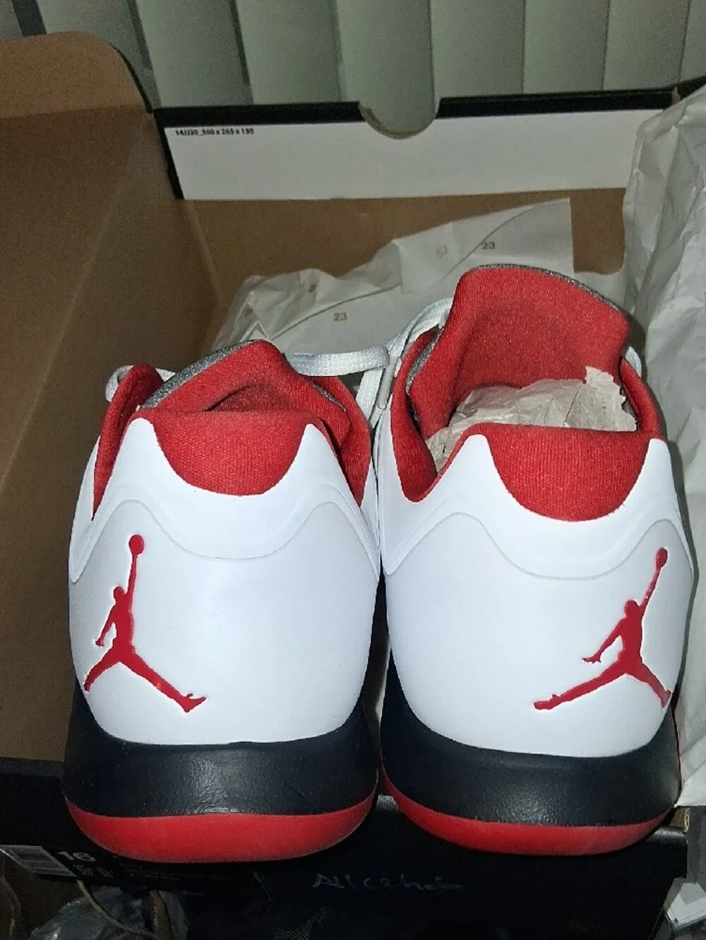 Jordan Grind 2 Colorway: White/Black-Fire Red Mens Sz 15 (Worn 1nce)